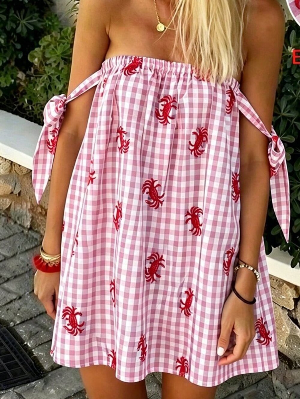 Pink Chic Women's Strapless Plaid Crab Embroidery A-Line Mini Dress - Picture 3 of 7